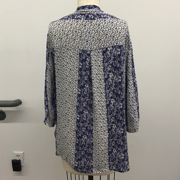 Forever 21 Flower Print Cardigan - Picture 2 of 2