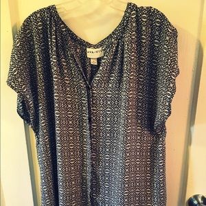 Ava Viv Target brand 1x top
