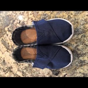 Toddler Toms
