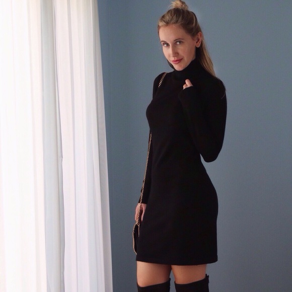 Bowery Sweater Dress - Picture 3 of 4