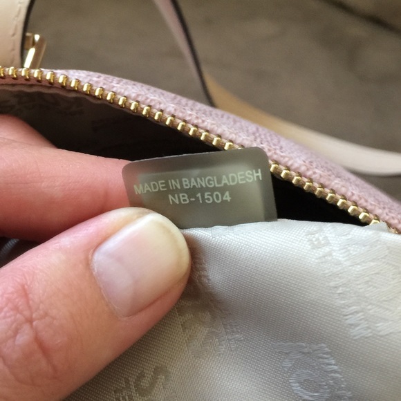 Sold on Ⓜ️ - Picture 4 of 4