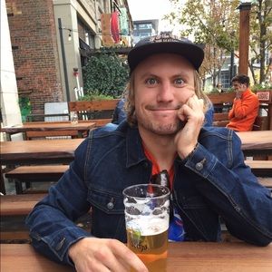 Meet your Posher, Johnny