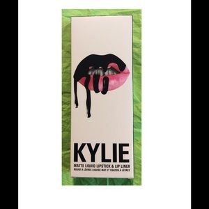 💕⭐️💜Dead of Knight lip kit💜⭐️💕