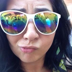 Meet your Posher, Daniela