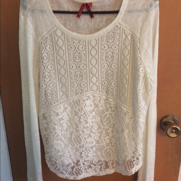 Red camel lace long sleeve blouse