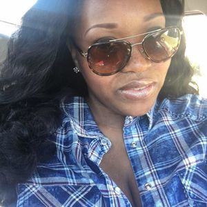 Meet your Posher, Katrina