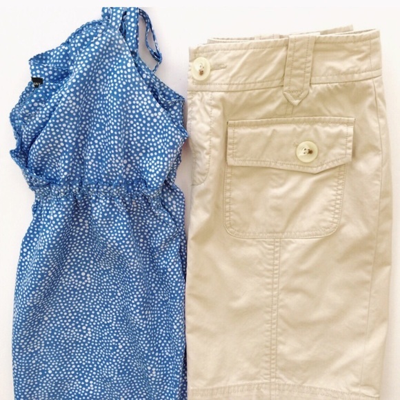 Banana Republic Khaki skirt. - Picture 3 of 5