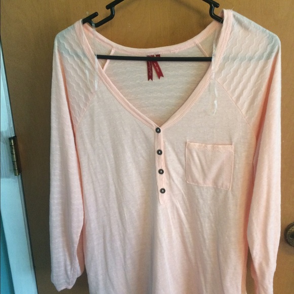 Red camel long sleeve blouse