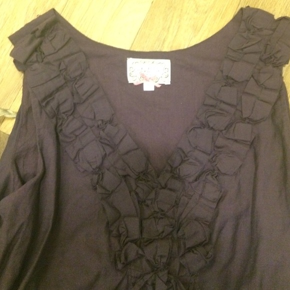 Deep Purple Ruffled Tank - Picture 2 of 4