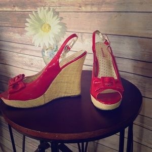 Classic red wedge sandals