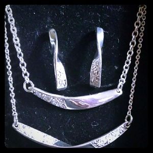 Avon's Fantasy Set