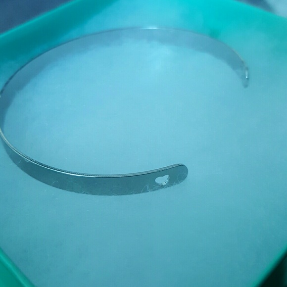 SILVER "DO ALL THINGS WITH LOVE" BANGLE - Picture 3 of 4