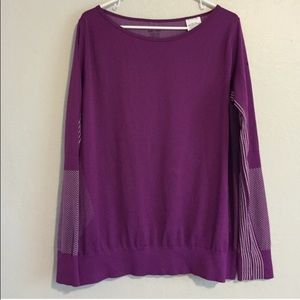 New Nike training top