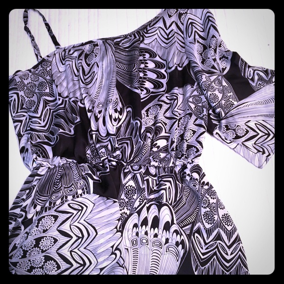One shoulder black and white blouse