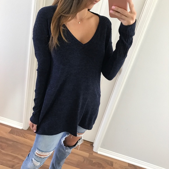 Last • Jewel Blue Longsleeve Top - Picture 2 of 4