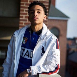 Meet your Posher, Doniel