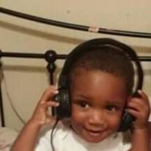 Meet your Posher, Joi