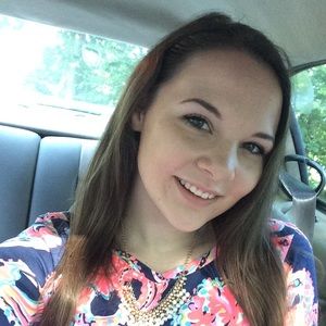 Meet your Posher, Julia