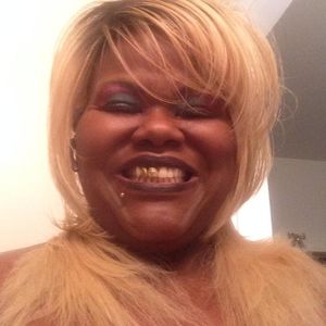 Meet your Posher, Trisha