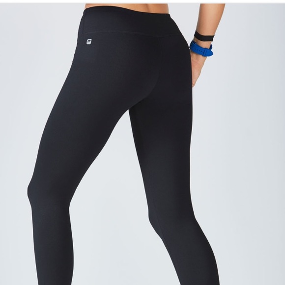 Salar Leggings by Fabletics