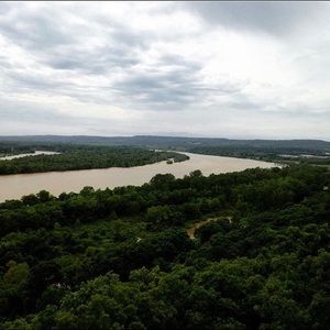 Meet your Posher, Eli