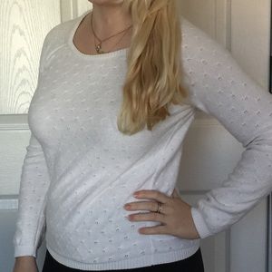 White detailed sweater