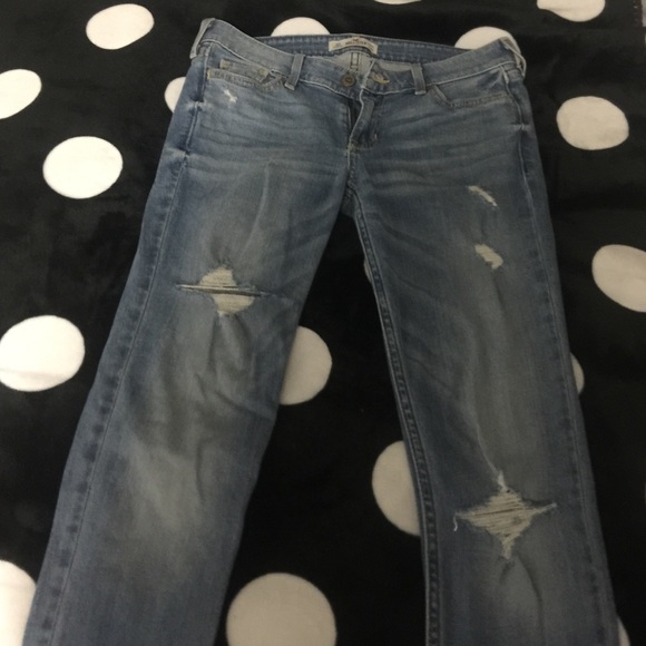 Hollister brand new SKINNY JEANS - Picture 1 of 3