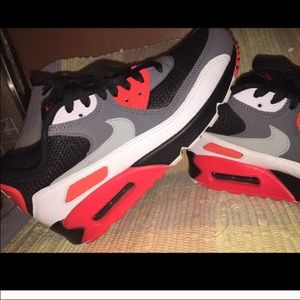 Brand new Nike air max infrared