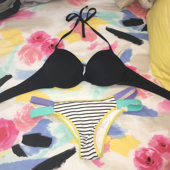 Victoria's Secret Other - Victoria's Secret Bikini