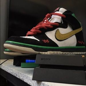 NIKE SB DUNK HIGH BUNDLE (McRad's UnPapa's) Sz 9.5