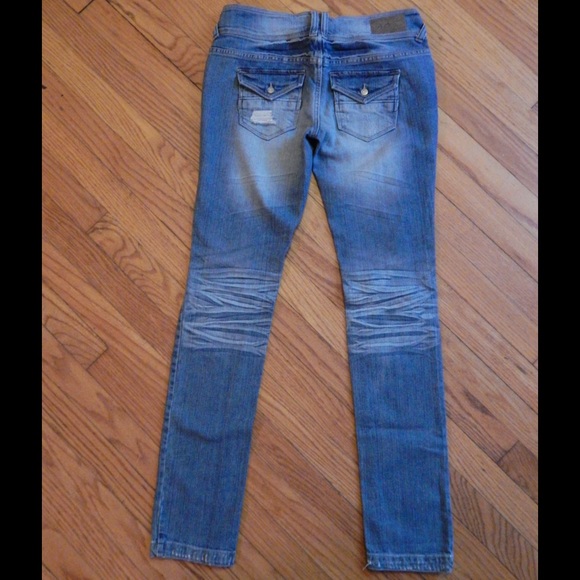 Rue21 Jeans - Premiere Denim by Rue 21 Distressed Jeans Sz 3/4 Rue21 Jeans - Premiere Denim by Rue 21 Distressed Jeans Sz 3/4