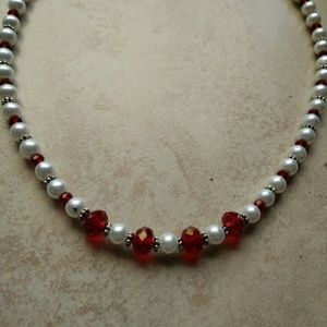 Glass Pearl and Chinese Crystal Beaded Necklace