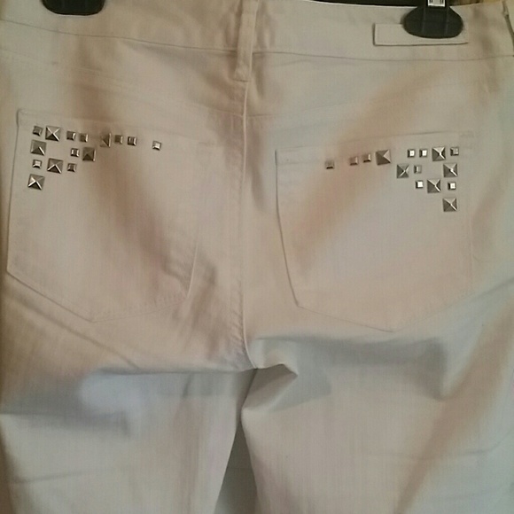 Express Jeans - Picture 2 of 4