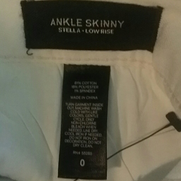 Express Jeans - Picture 3 of 4