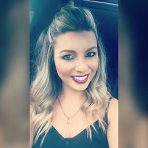 Meet your Posher, Brittney