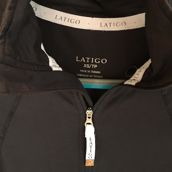 Latigo Equestrian, 1/2 zip pullover . Size x-small - Picture 4 of 5
