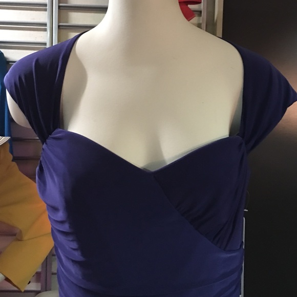 Dress - Picture 4 of 4