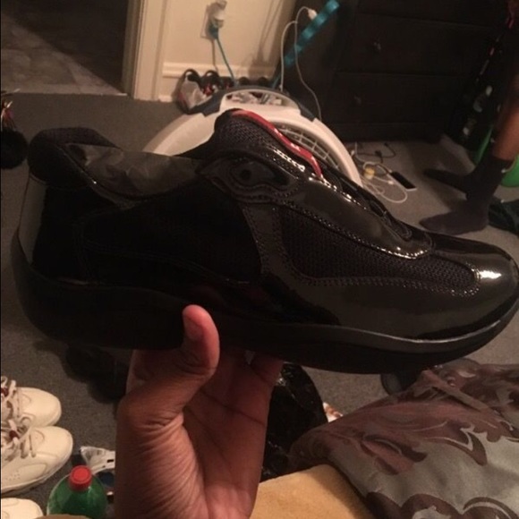 Pradas - Picture 2 of 3