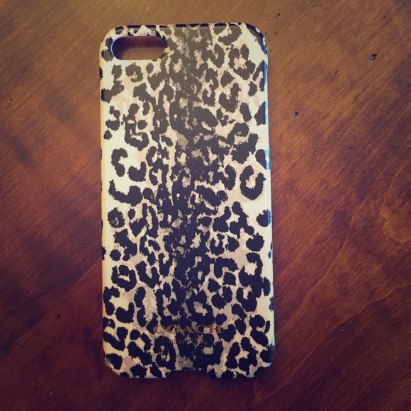 Coach Iphn6 SE phone case 😍