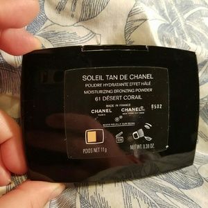 Moisturizing Bronzing Powder