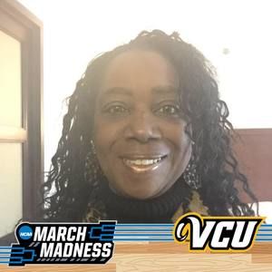 Meet your Posher, Thalia