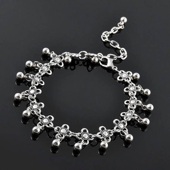 CLOSET CLOSING - Bohemian Anklet - Picture 2 of 4