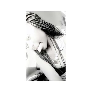 Meet your Posher, Amelia