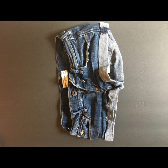 ABECROMBIE KIDS jean short-shorts