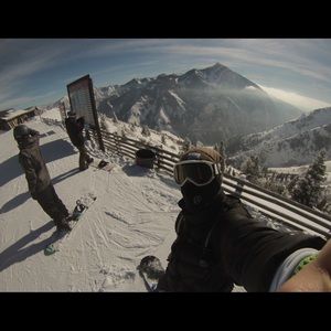 Meet your Posher, Scott