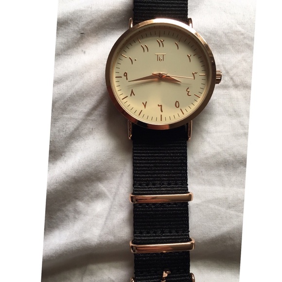 Arabic Numbers Wristwatch