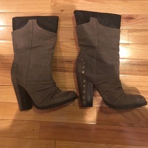 Jessica Simpson boots
