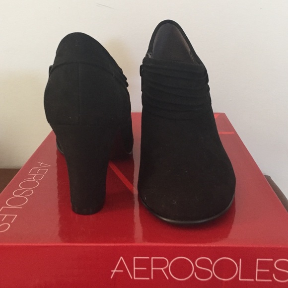 Aerosoles Starring Role Ruched Shootie - 7.5 - Blk