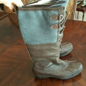 Brown UGG adirondack tall boots