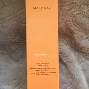 MK- Satin Hands